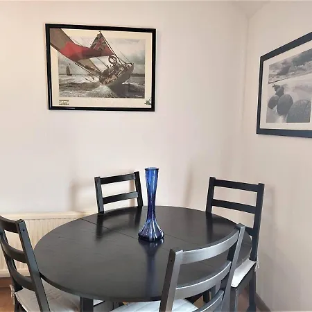 Apartment Bel 3* Au Centre De Avec Wifi, Balcon Et Parking - Fr-1-368-337